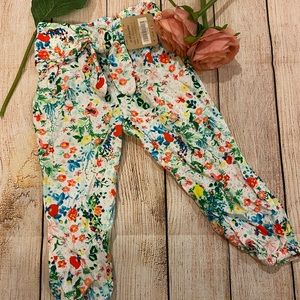 Crazy 8 Floral Satin Joggers🌸